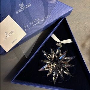 Swarovski Crystal Star Ornament - 20 Year Anniversary 2011